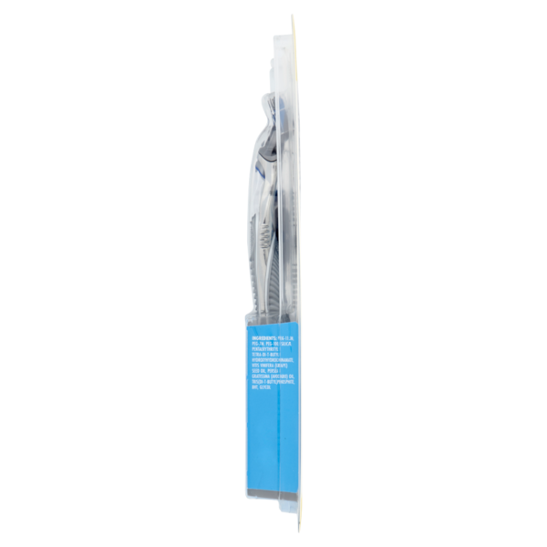 Gillette Rasoio da Uomo SkinGuard Sensitive Manico + Lamette di Ricambio, 2 Ricariche