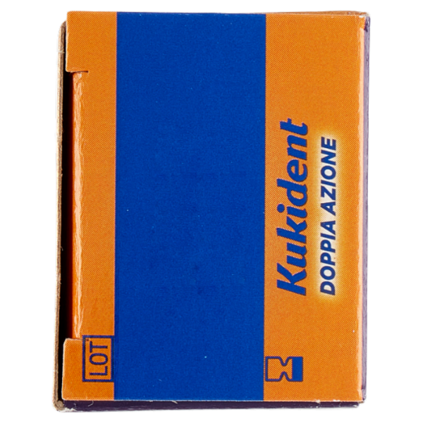 Kukident Plus Doppia Azione Crema Adesiva per Dentiere Totali e Parziali 35 g